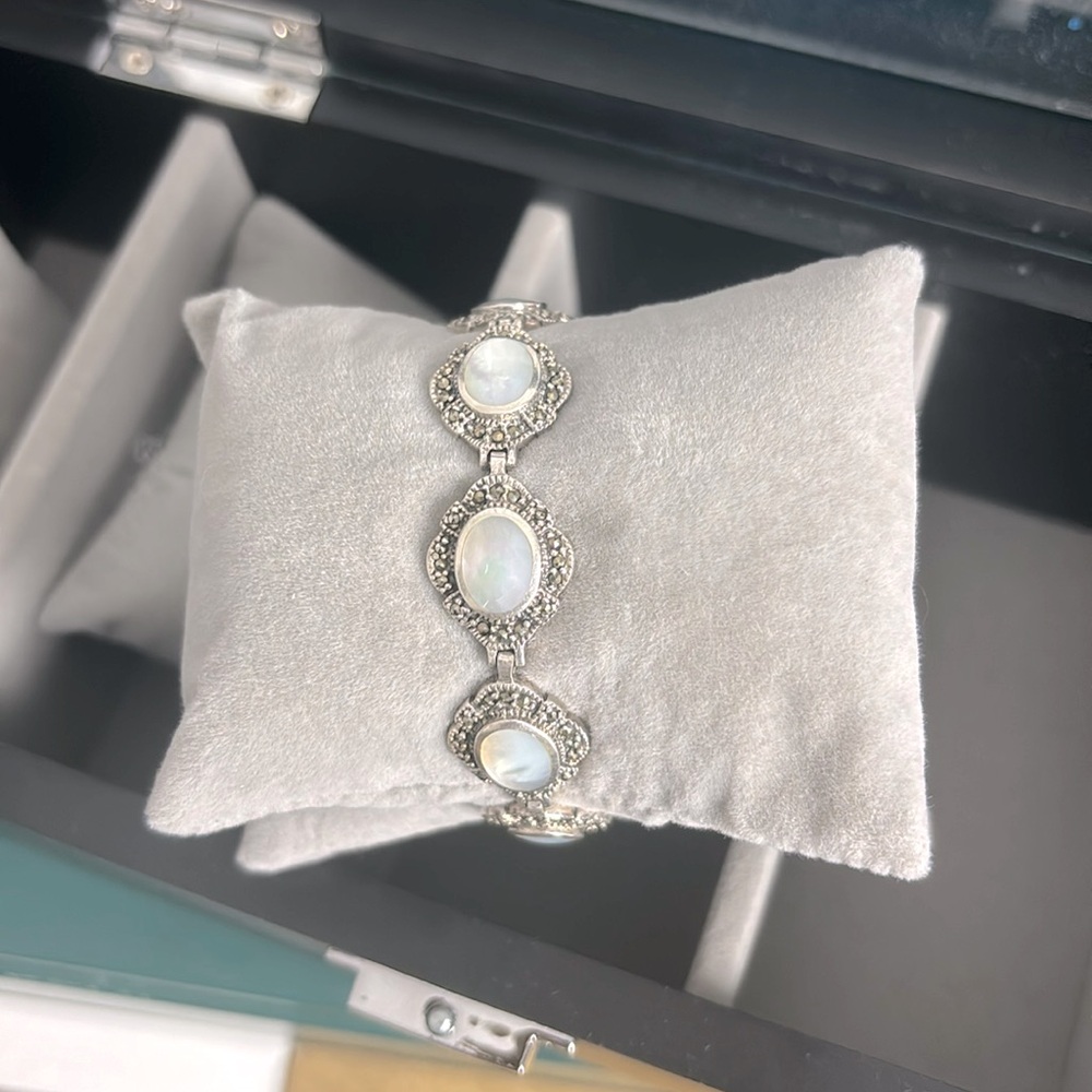 Sterling silver moonstone bracelet